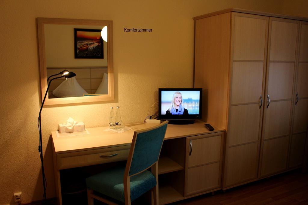 Legend Hotel Biebesheim am Rhein Bilik gambar