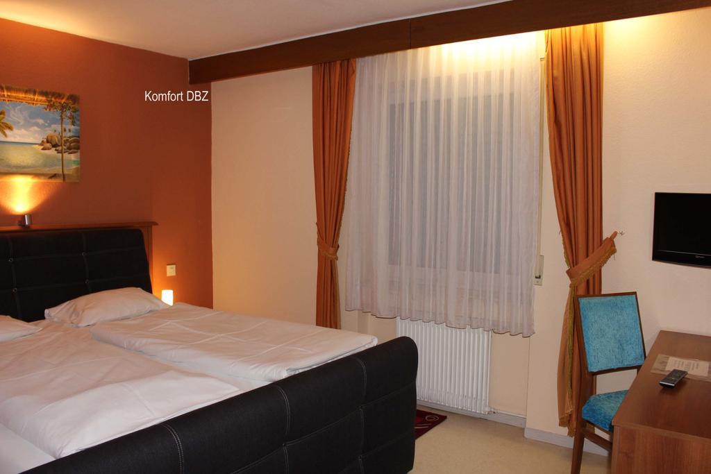 Legend Hotel Biebesheim am Rhein Bilik gambar