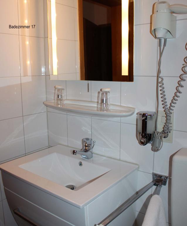 Legend Hotel Biebesheim am Rhein Bilik gambar