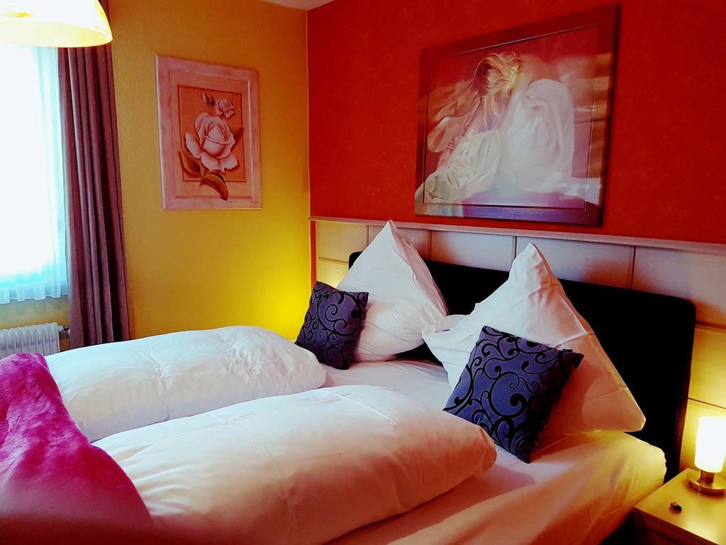 Legend Hotel Biebesheim am Rhein Luaran gambar
