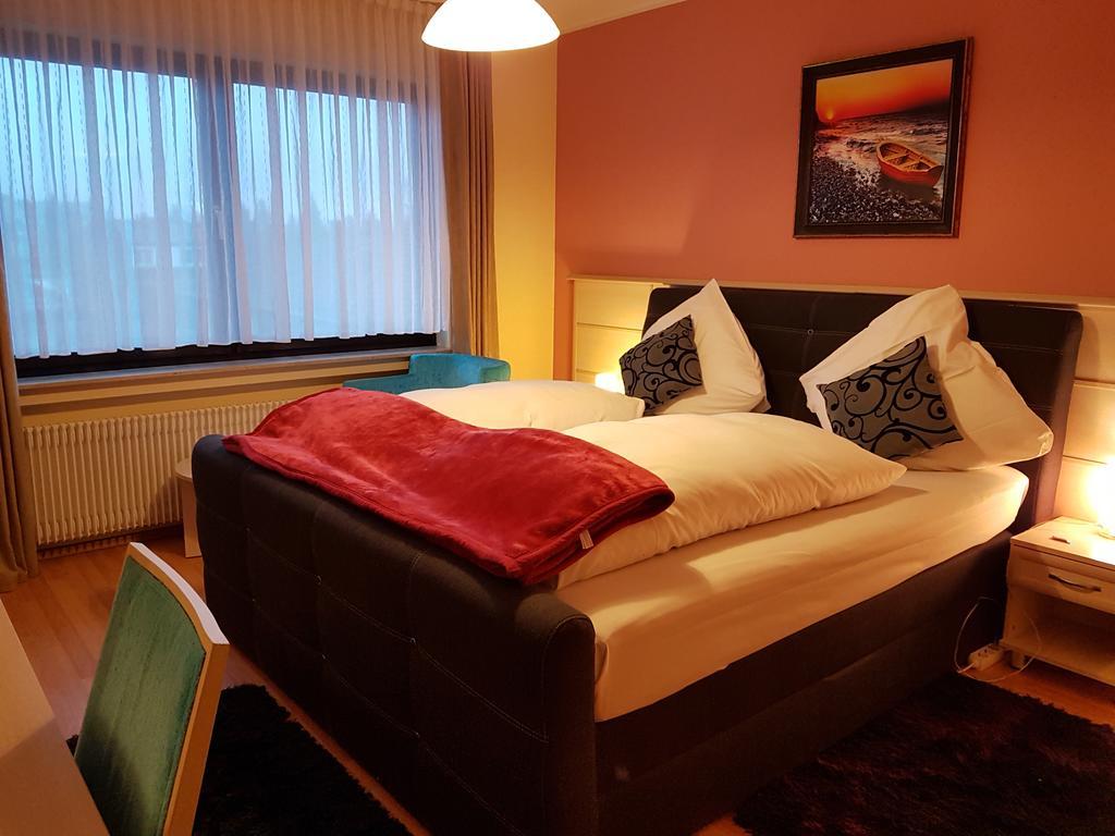 Legend Hotel Biebesheim am Rhein Luaran gambar